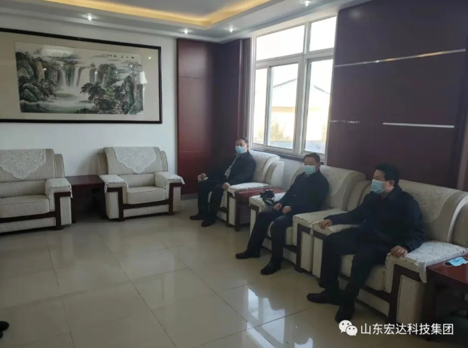 山东好博官网登录集团副总经理张广义到开发区派出所慰问